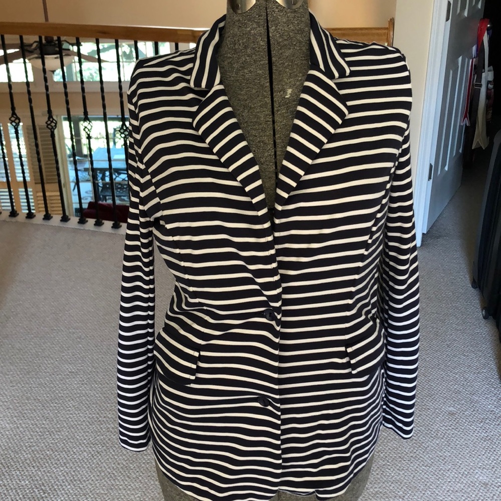 MOSSIMO BLUE AND WHITE STRIPED BLAZER